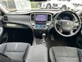2013 Toyota Crown Hybrid