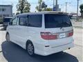2004 Toyota Alphard G