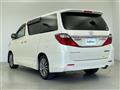 2014 Toyota Alphard