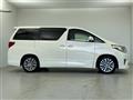2014 Toyota Alphard