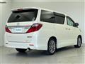 2014 Toyota Alphard