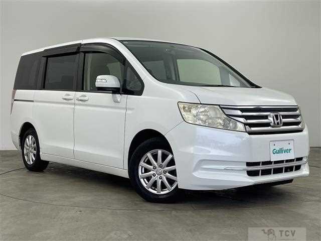 2013 Honda Step WGN