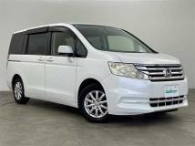 2013 Honda Step WGN