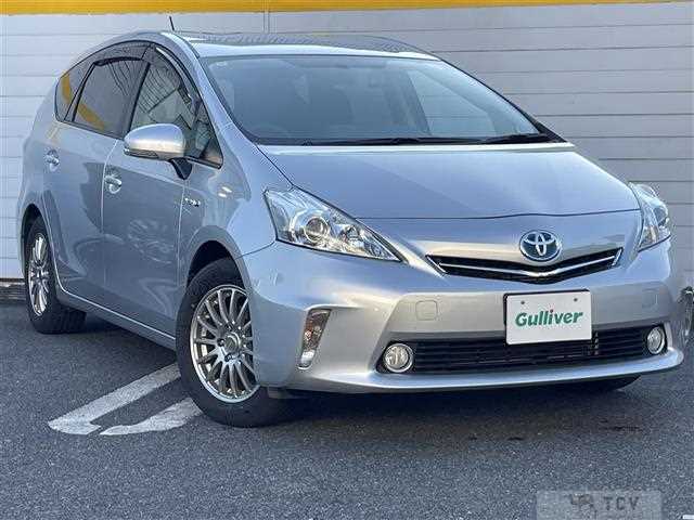 2011 Toyota PRIUS α