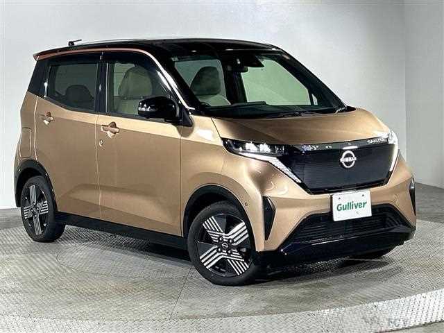 2022 Nissan Nissan Others