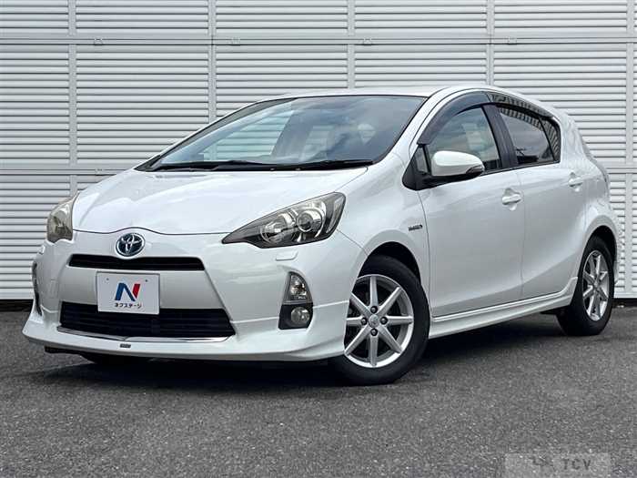 2012 Toyota AQUA