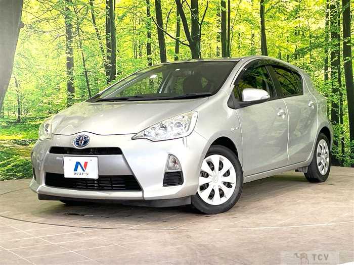 2013 Toyota AQUA