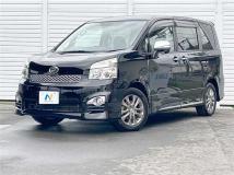 2013 Toyota Voxy