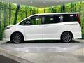 2016 Toyota Noah