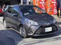 2017 Toyota Vitz
