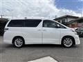 2010 Toyota Vellfire
