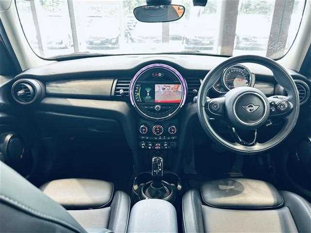 Used BMW MINI 2020 クーパー (40,598 km) - TCV (formerly Trade Car View)