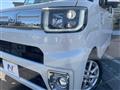2017 Daihatsu WAKE