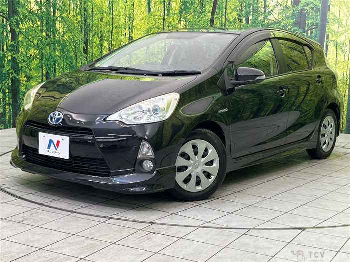 2013 Toyota AQUA