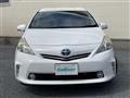 2013 Toyota PRIUS α
