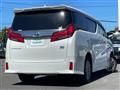2022 Toyota Alphard Hybrid