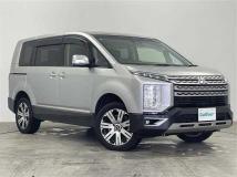 2024 Mitsubishi Delica D5