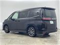 2022 Toyota Voxy