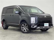 2023 Mitsubishi Delica D5