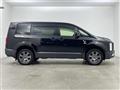 2022 Mitsubishi Delica D5