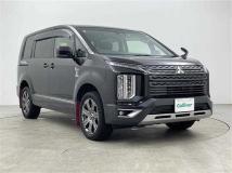 2022 Mitsubishi Delica D5