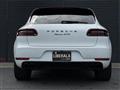 2016 Porsche Macan