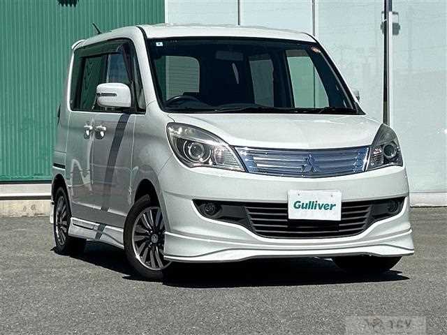 2012 Mitsubishi Delica D2