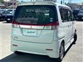 2012 Mitsubishi Delica D2