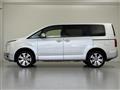 2019 Mitsubishi Delica D5
