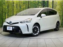 2016 Toyota PRIUS α