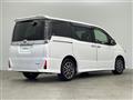 2015 Toyota Voxy