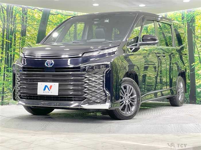 2023 Toyota Voxy