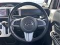2015 Daihatsu WAKE