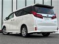 2019 Toyota Alphard Hybrid