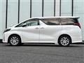 2019 Toyota Alphard Hybrid