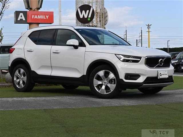 2021 Volvo XC40