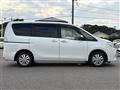 2011 Nissan Serena