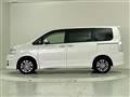 2013 Toyota Voxy