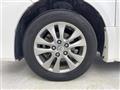 2013 Toyota Voxy