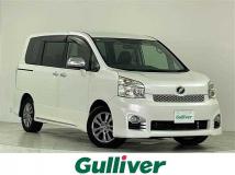 2013 Toyota Voxy