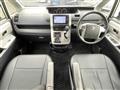 2013 Toyota Noah