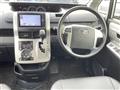 2013 Toyota Noah