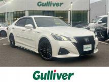 2017 Toyota Crown Hybrid