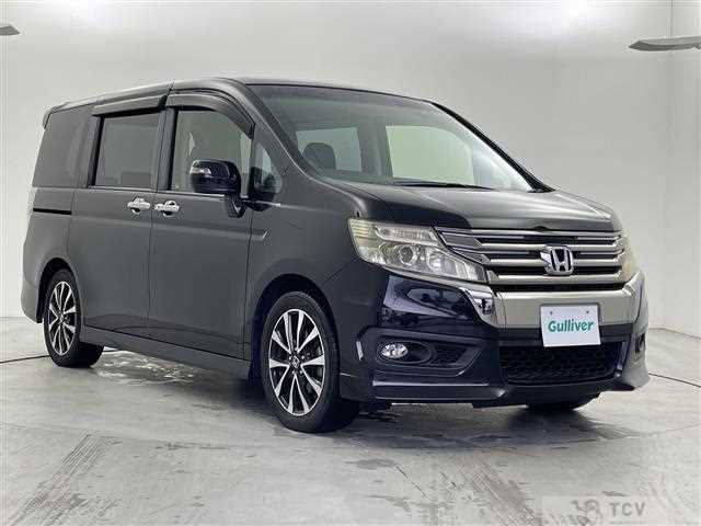 2013 Honda Step WGN