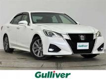2016 Toyota Crown Hybrid
