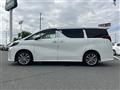 2021 Toyota Alphard