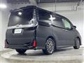 2016 Toyota Voxy