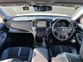 2018 Toyota Crown Hybrid