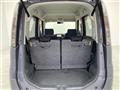 2010 Nissan ROOX