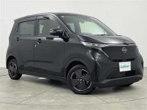 2022 Nissan Nissan Others